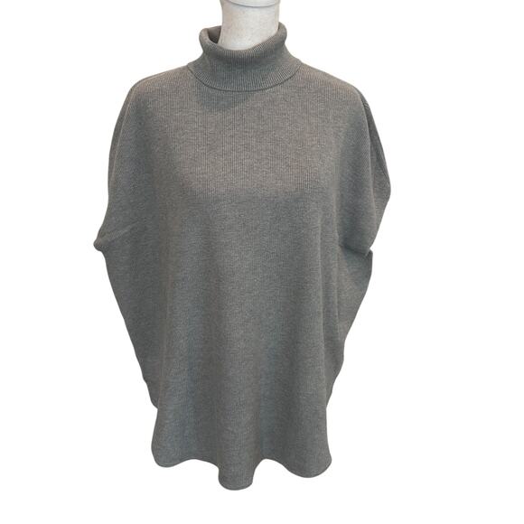 Lilla P Sweaters - Lilla P NWT Gray Turtleneck Boxy Sleeveless Sweater Womens Size Small NEW